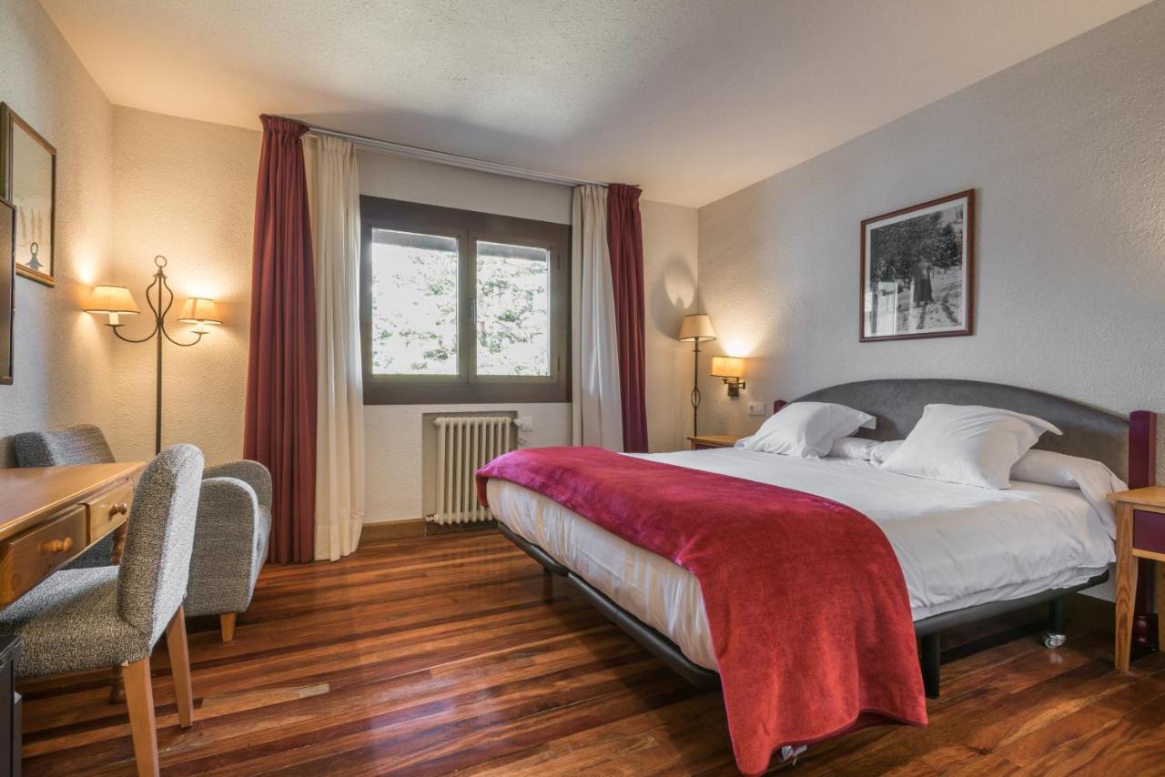 Snoe Hotel Formigal Zewnętrze zdjęcie