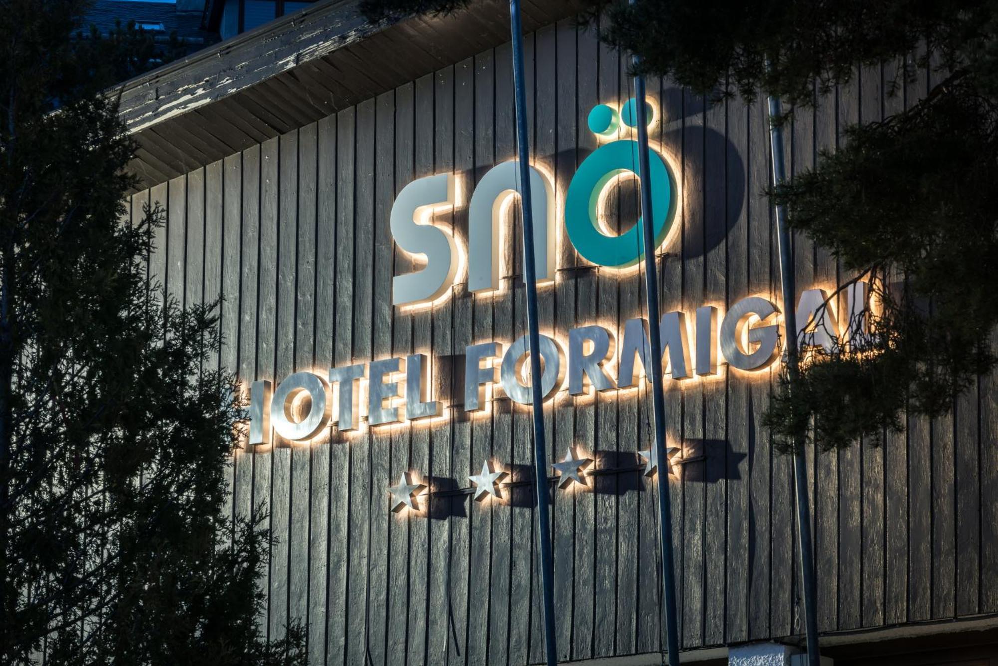 Sno Hotel Formigal Zewnętrze zdjęcie
